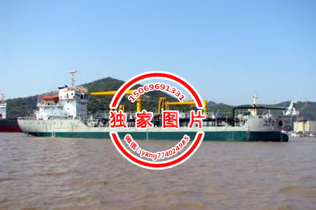 挖泥船